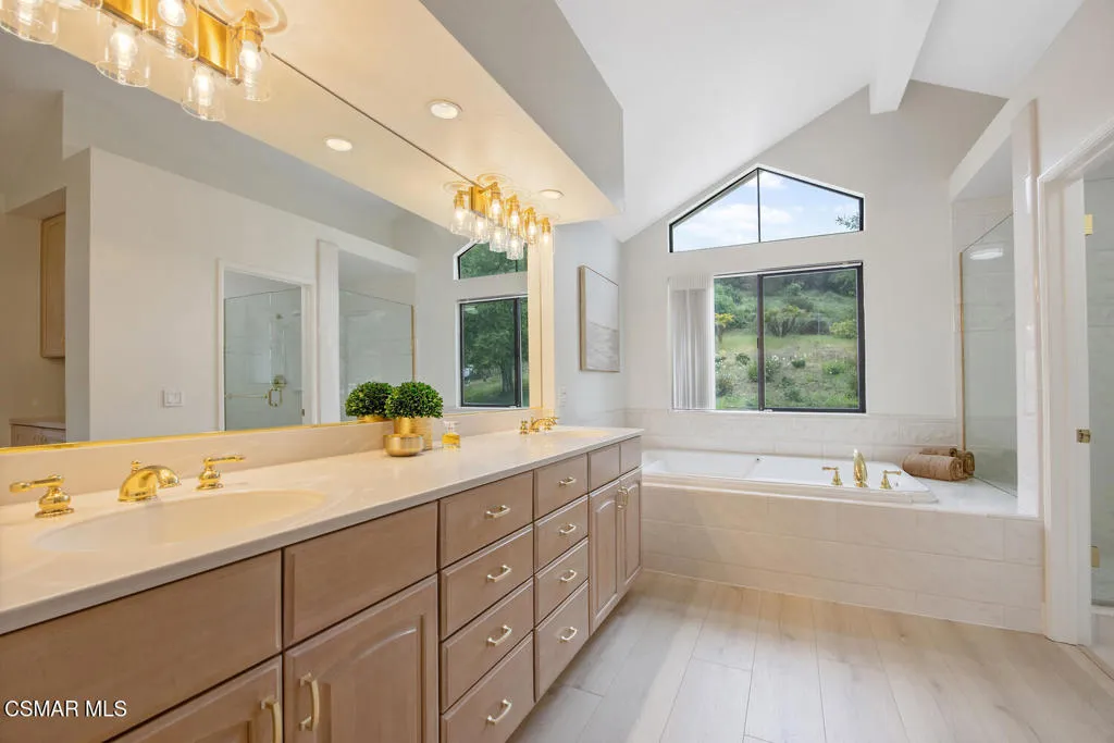 790 Spring Canyon Place, Newbury Park, California 91320 home-pic-36